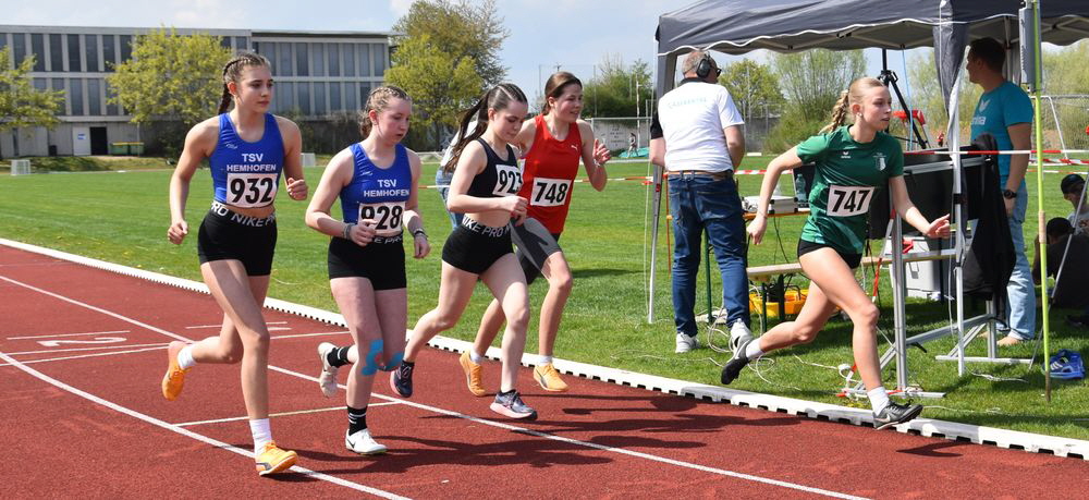 180420260160 Start 800 m Frauen