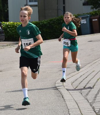 090620250059 Ben Moebus Lia Hammer